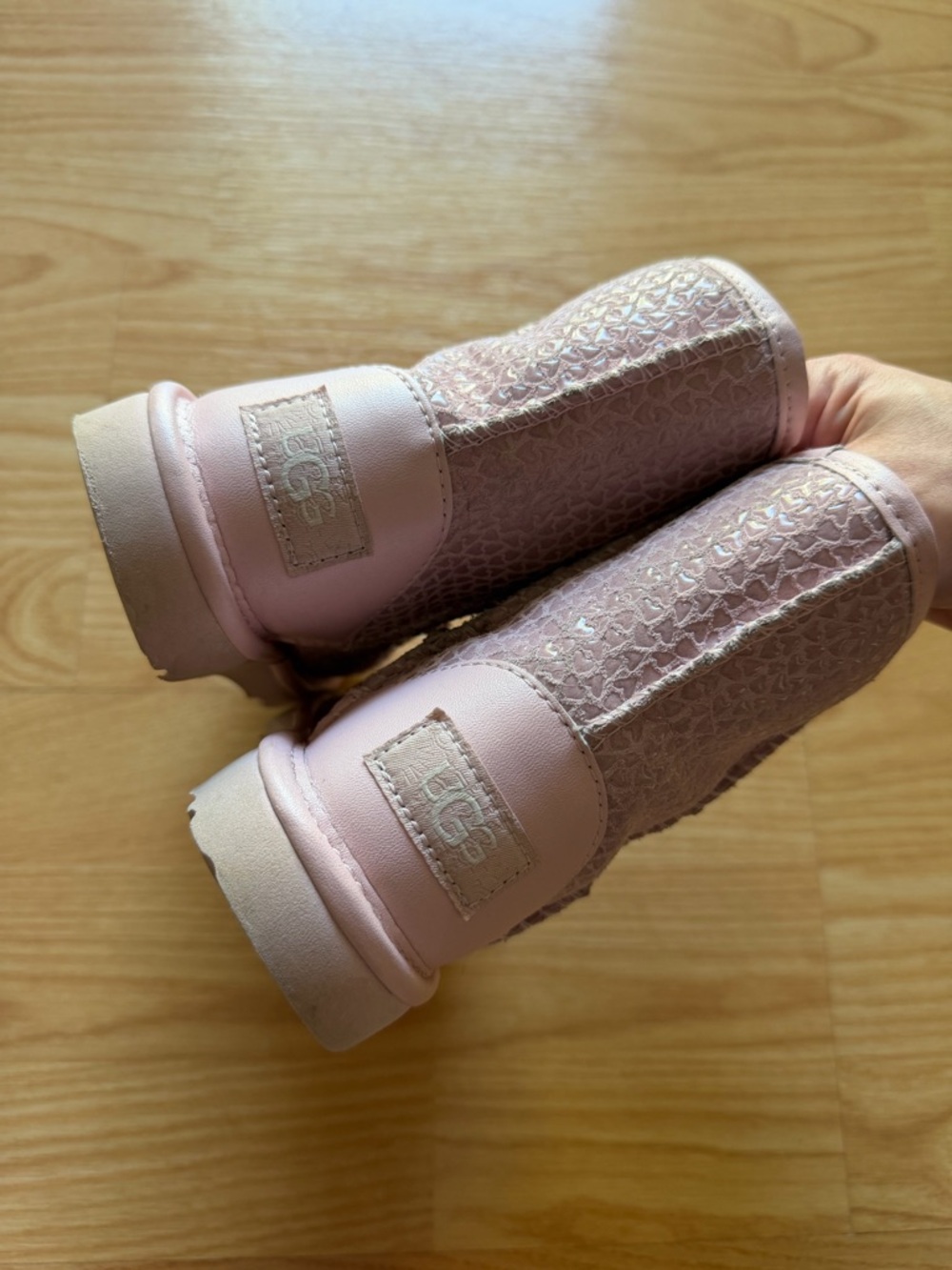 Kids Girls Uggs Classic Gel Hearts Pink Winter Play Soft Suede Fur Plush